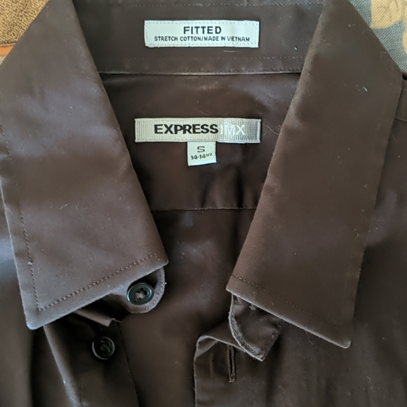 Express button down - Picture 2 of 2